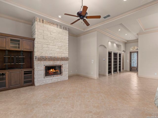 84 Westcourt Lane, San Antonio, TX 78257