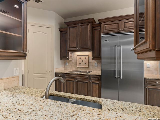 84 Westcourt Lane, San Antonio, TX 78257