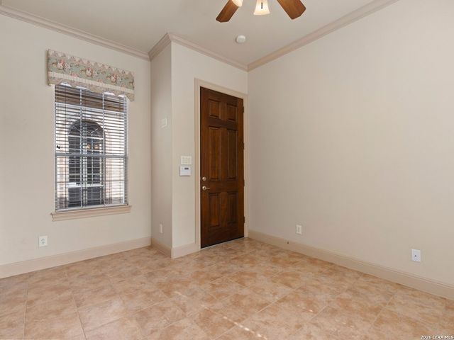84 Westcourt Lane, San Antonio, TX 78257