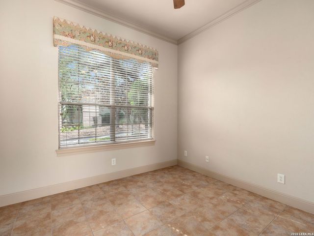 84 Westcourt Lane, San Antonio, TX 78257