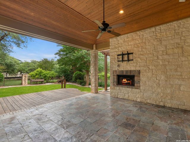 84 Westcourt Lane, San Antonio, TX 78257