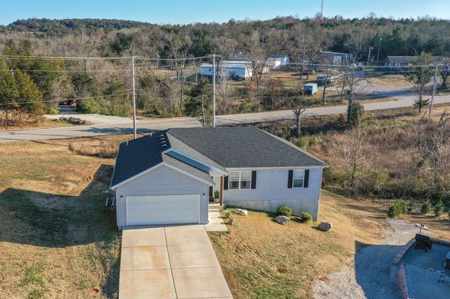 135 Dragonfly Lane, Branson, MO 65616