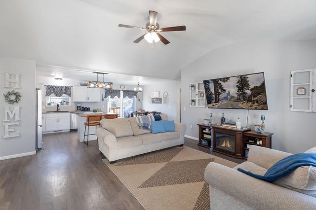 135 Dragonfly Lane, Branson, MO 65616