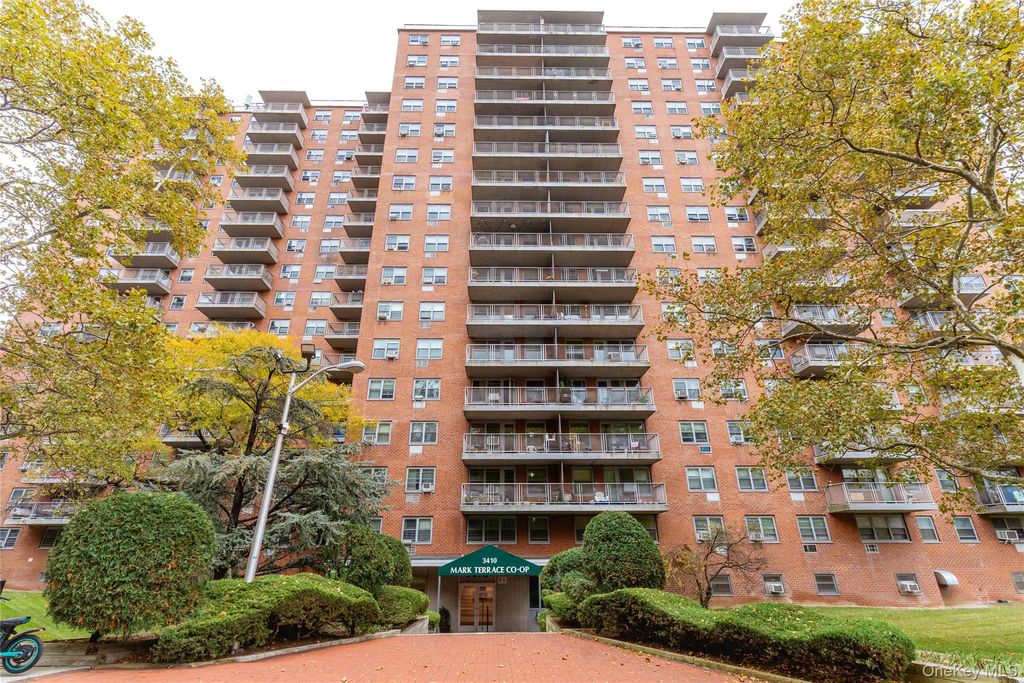 3410 De Reimer Avenue 7F, Bronx, NY 10475 — exterior