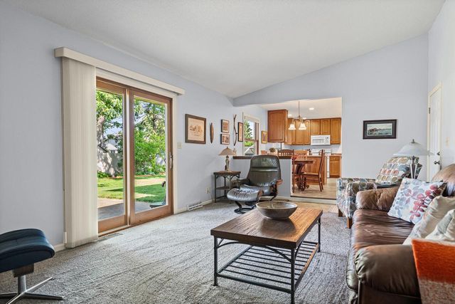725 Hanson COURT, Onalaska, WI 54650