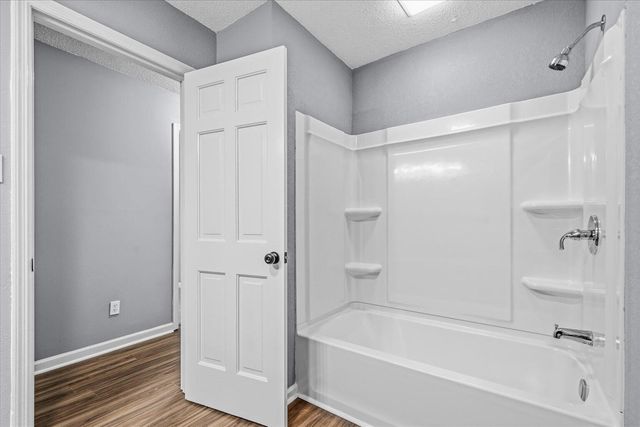 1903 Valley Lane, Dalton, GA 30720