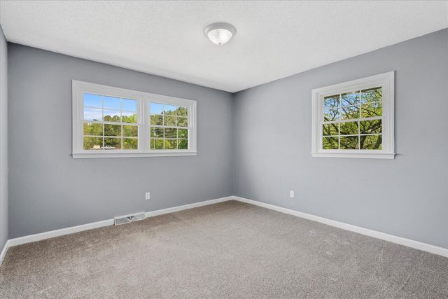 1903 Valley Lane, Dalton, GA 30720