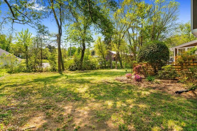 1903 Valley Lane, Dalton, GA 30720