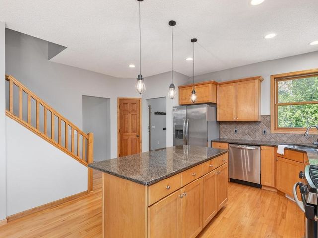 3861 Covey Trail, Minnetrista, MN 55375
