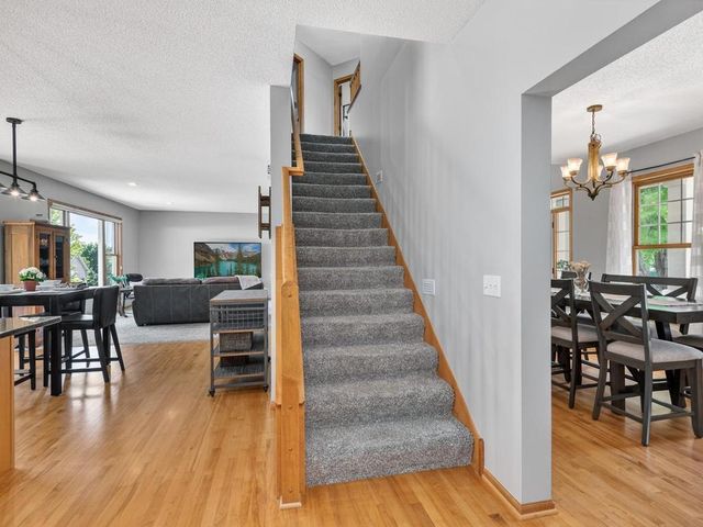 3861 Covey Trail, Minnetrista, MN 55375