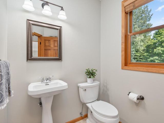 3861 Covey Trail, Minnetrista, MN 55375