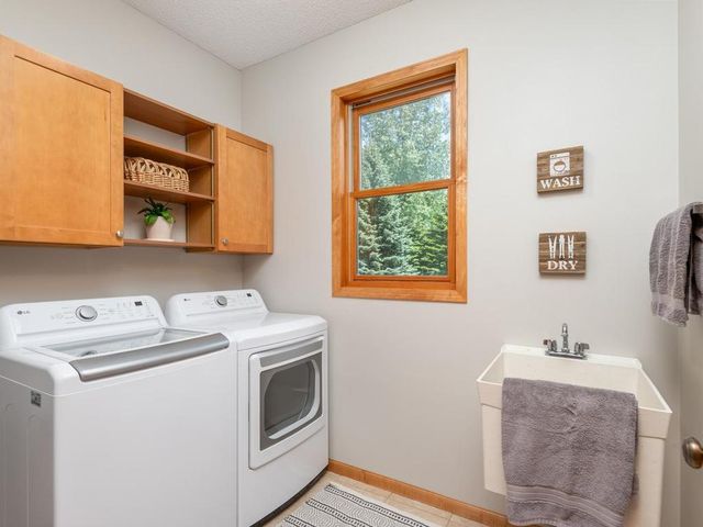 3861 Covey Trail, Minnetrista, MN 55375