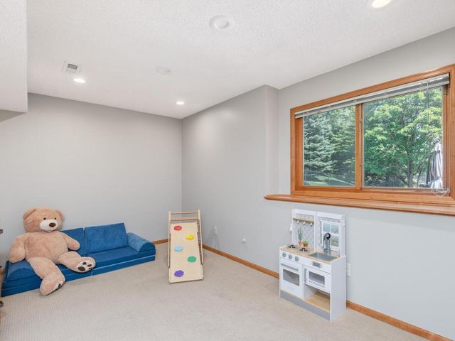 3861 Covey Trail, Minnetrista, MN 55375