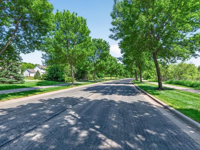 3861 Covey Trail, Minnetrista, MN 55375