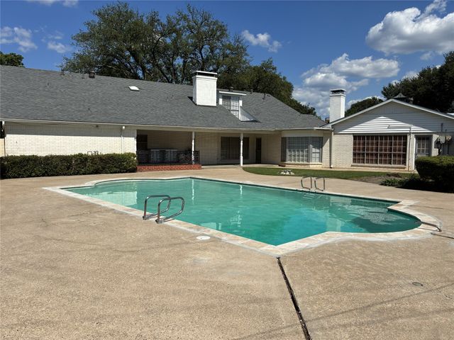 2304 Belmont Boulevard, Bossier City, LA 71111