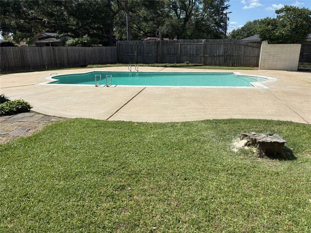 2304 Belmont Boulevard, Bossier City, LA 71111