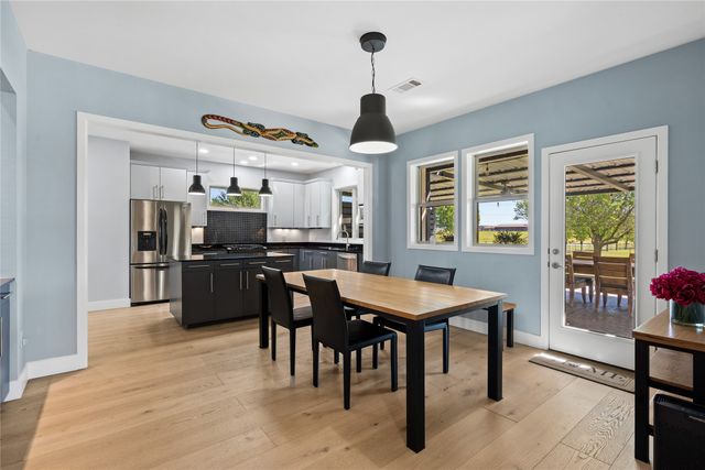 240 Durning Road, Van Alstyne, TX 75495