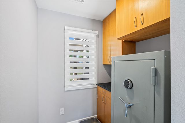 240 Durning Road, Van Alstyne, TX 75495