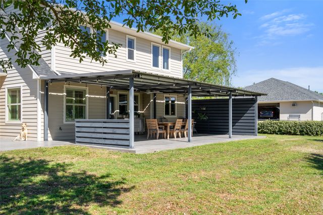 240 Durning Road, Van Alstyne, TX 75495