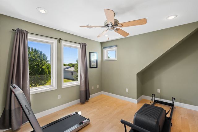 240 Durning Road, Van Alstyne, TX 75495