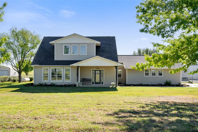 240 Durning Road, Van Alstyne, TX 75495