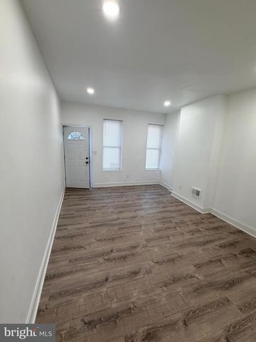 907 DOUGLASS ST, Camden, NJ 08103