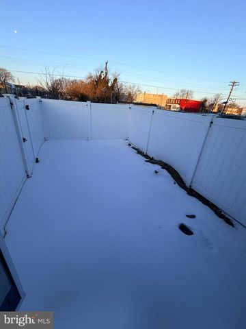 907 DOUGLASS ST, Camden, NJ 08103