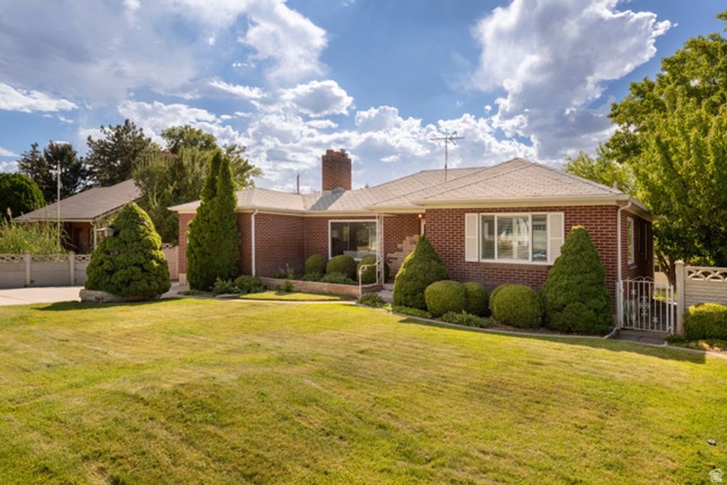 3588 S 2500 E, Millcreek, UT 84109 — photo 2