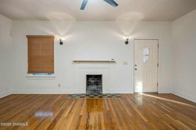 1143 N Main Street, Las Cruces, NM 88001