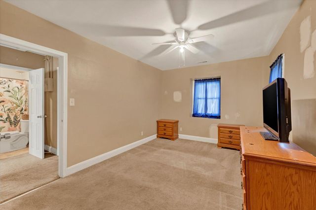 212 MAPLE AVE, Baltimore, MD 21222