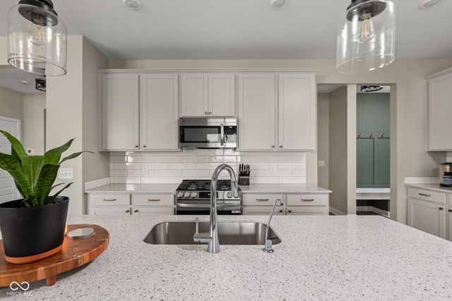 3270 Quantum Lane, Danville, IN 46122