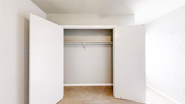 3800 East 29th Street 13, Bryan, TX 77802