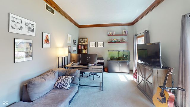 408 Deer Walk Trace, Westfield, IN 46074