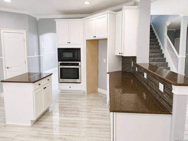 21419 La Pena, San Antonio, TX 78258