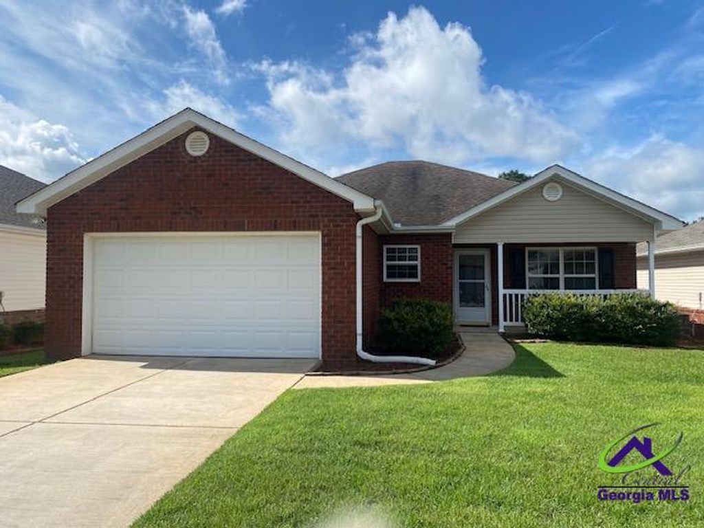 205 S Houston Springs Boulevard, Perry, GA 31069