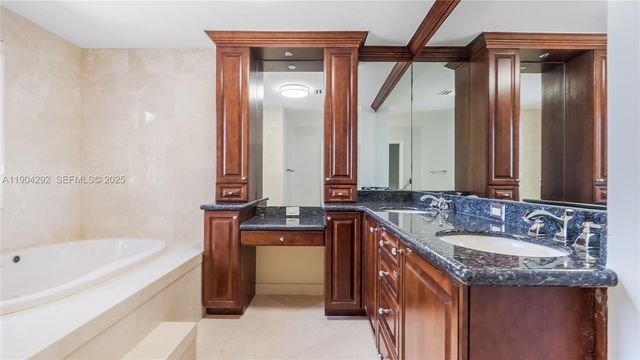 2445 SE 8 St, Pompano Beach, FL 33062