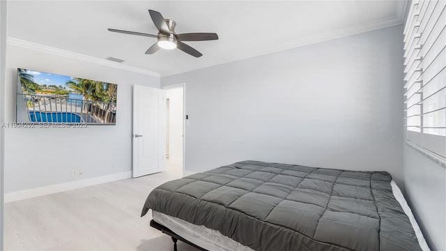 2445 SE 8 St, Pompano Beach, FL 33062