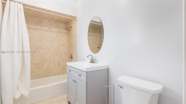 2445 SE 8 St, Pompano Beach, FL 33062