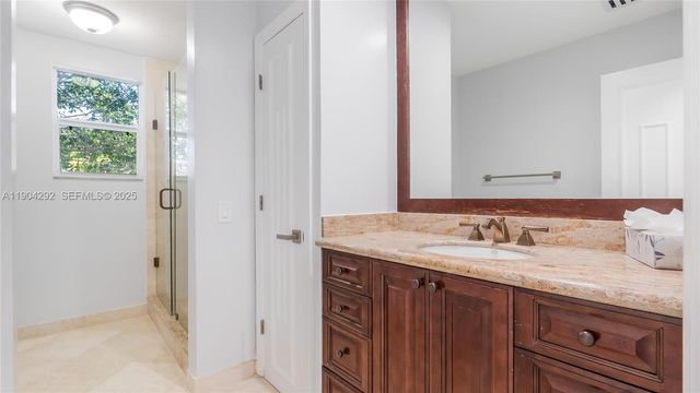 2445 SE 8 St, Pompano Beach, FL 33062