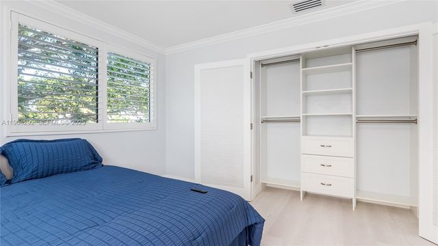 2445 SE 8 St, Pompano Beach, FL 33062