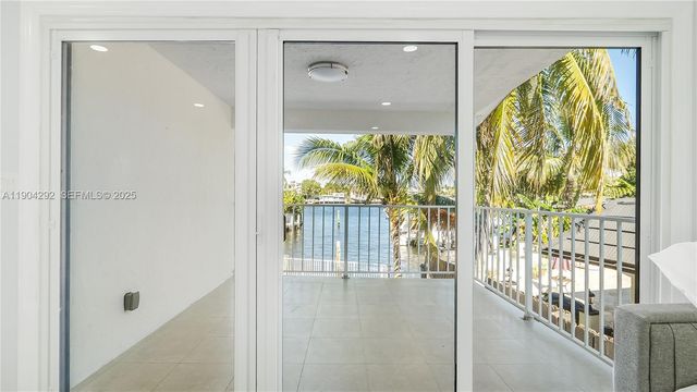 2445 SE 8 St, Pompano Beach, FL 33062