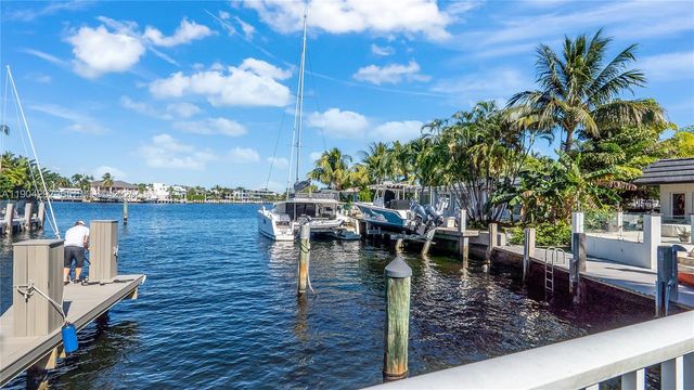 2445 SE 8 St, Pompano Beach, FL 33062