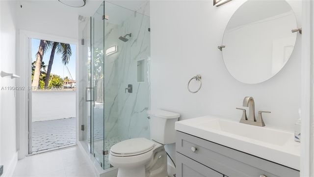 2445 SE 8 St, Pompano Beach, FL 33062