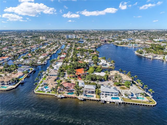 2445 SE 8 St, Pompano Beach, FL 33062