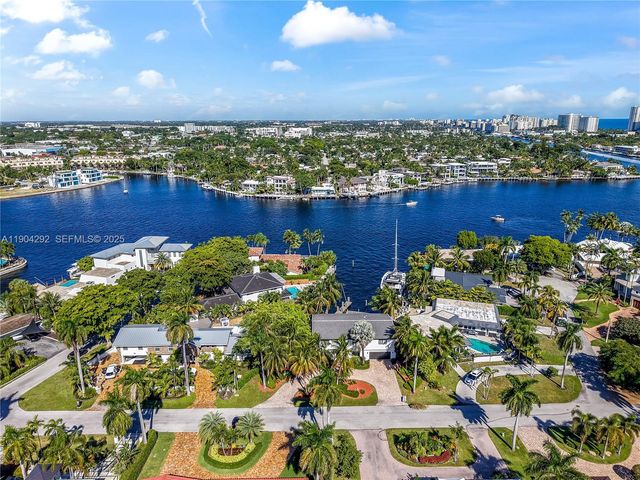 2445 SE 8 St, Pompano Beach, FL 33062