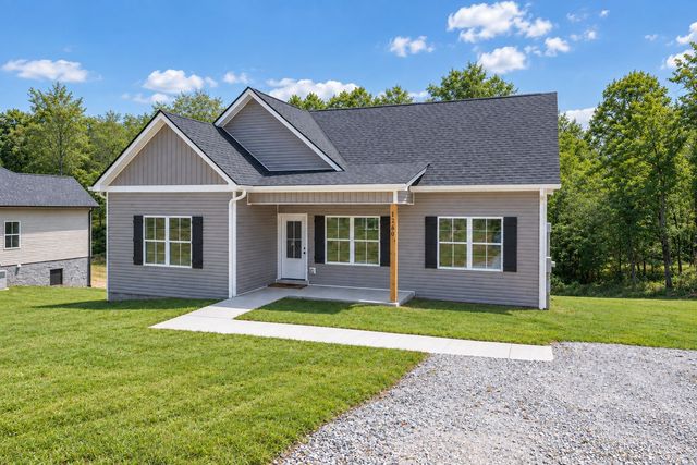 1260 Old County House Road, Charlotte, TN 37036