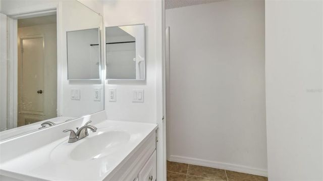 6148 LANDRACE LANE, Orlando, FL 32807