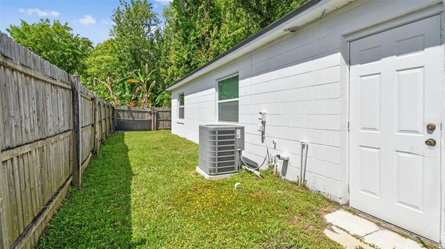 6148 LANDRACE LANE, Orlando, FL 32807