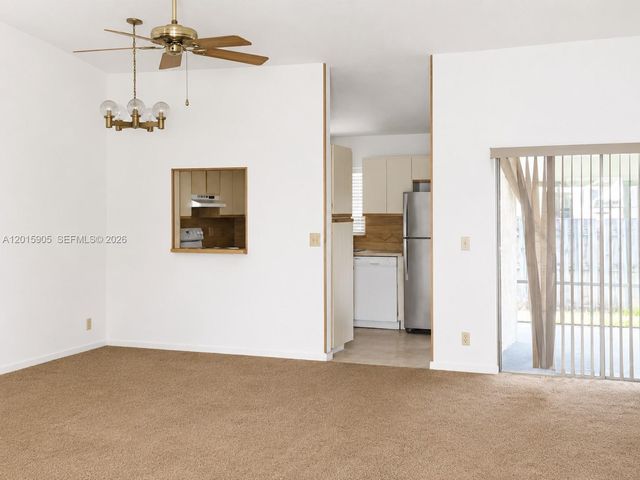4581 NW 95th Ave, Sunrise, FL 33351