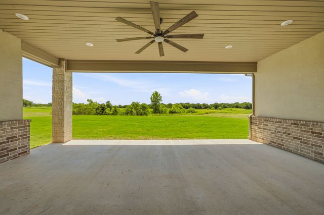 107 Eagle Court, Glen Rose, TX 76077